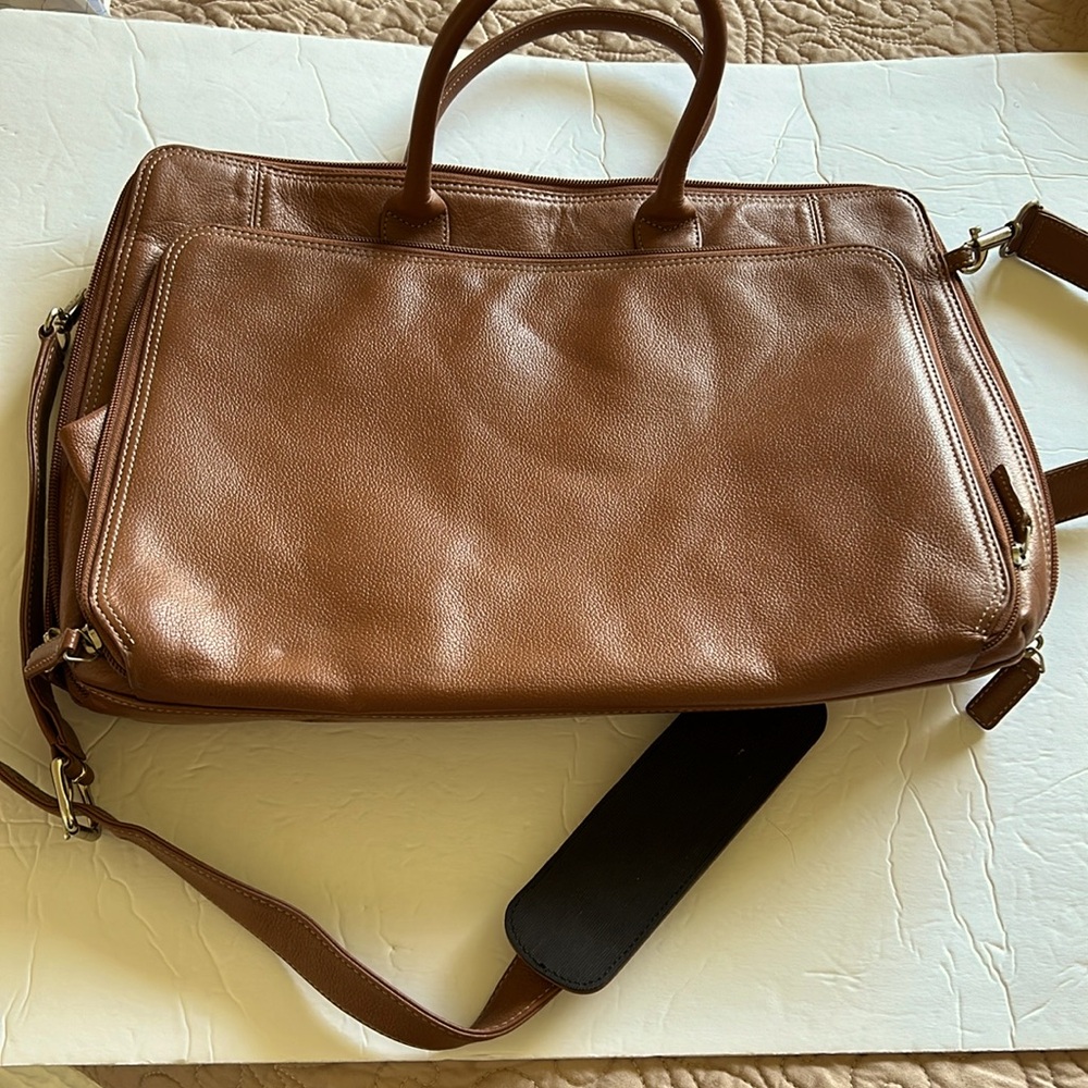 Levenger Expandable Satchel